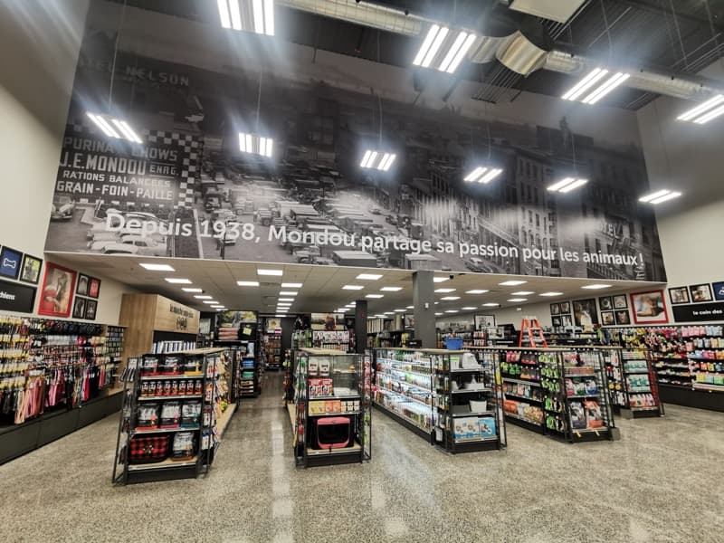 Retailers & Franchises